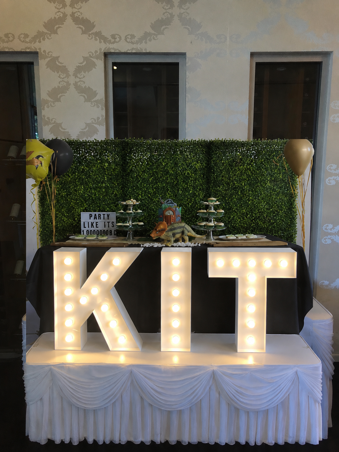 Large Light Up Letter